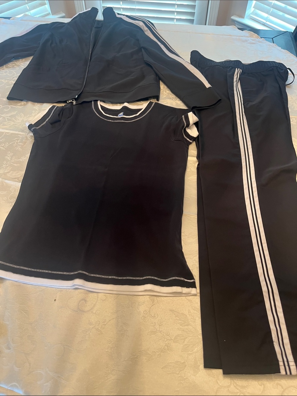 3pcs Black and White  SJB Athletic Three-Piece Set - Women